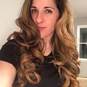 Meet your Posher, Sabrina